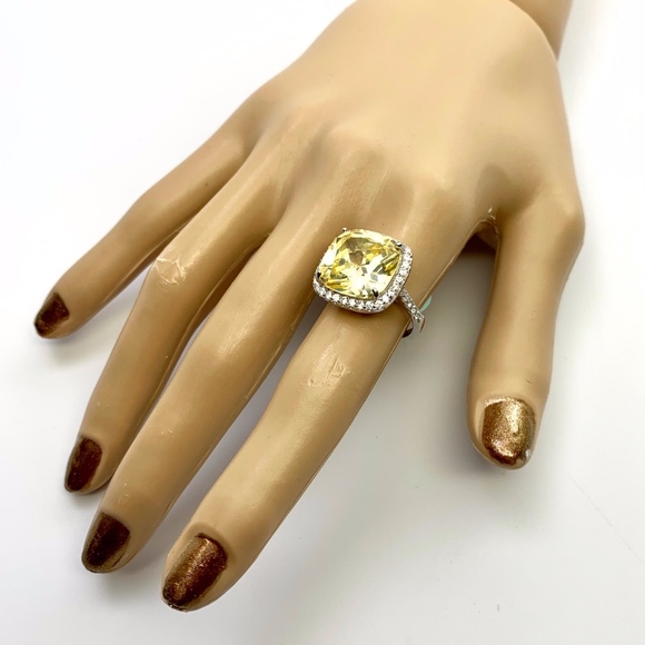 925 STERLING SILVER & YELLOW CZ COCKTAIL RING - Picture 7 of 8